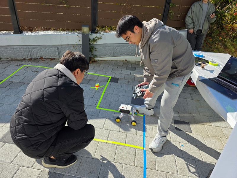 사천 스페이스 라운지 13